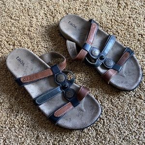 Taos Sandals